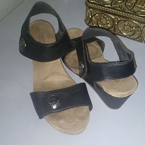 Comfort Plus wedge sandals